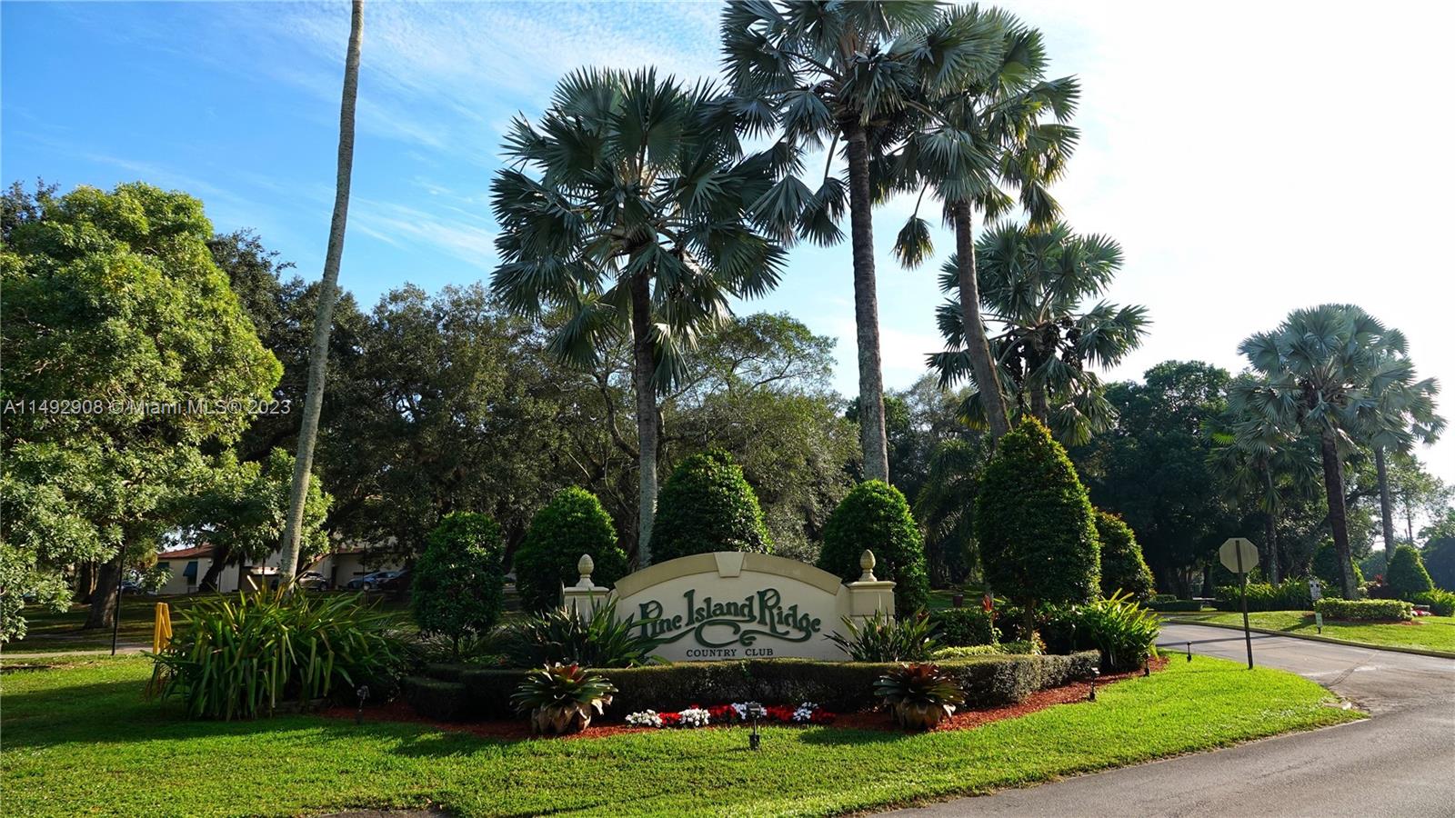 Country Club