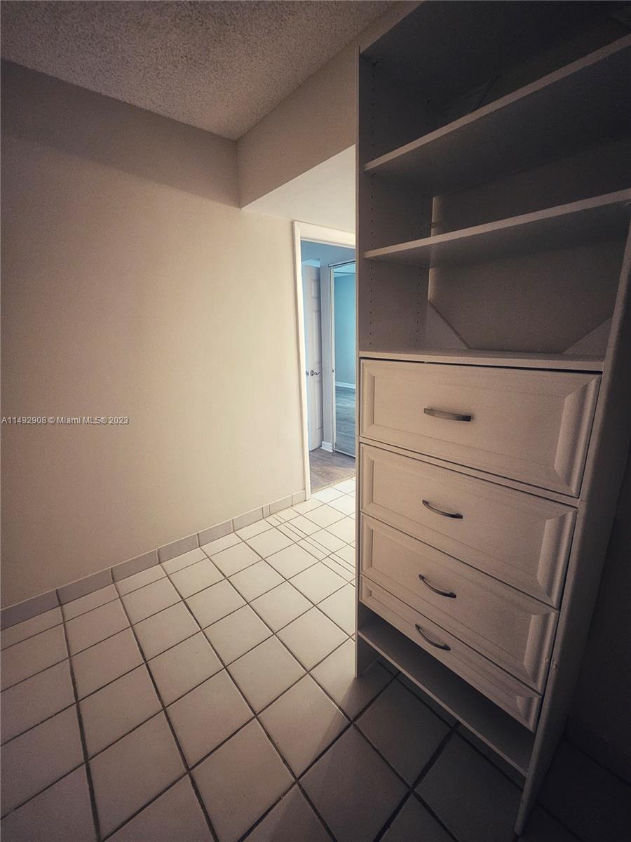 Master Walk in Closet