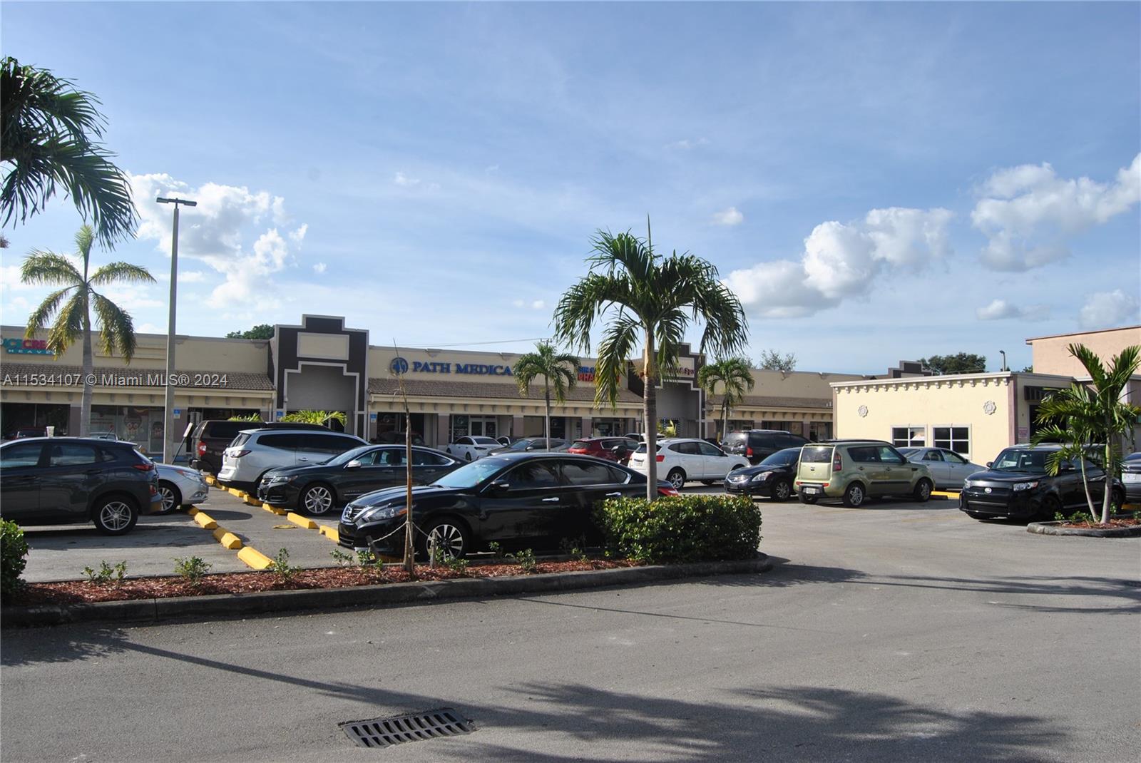 17560 NW 27 AV #122, Miami Gardens, FL 33056, ,Commercial Lease,For Sale,Shoppes at the Gardens,27 AV,A11534107