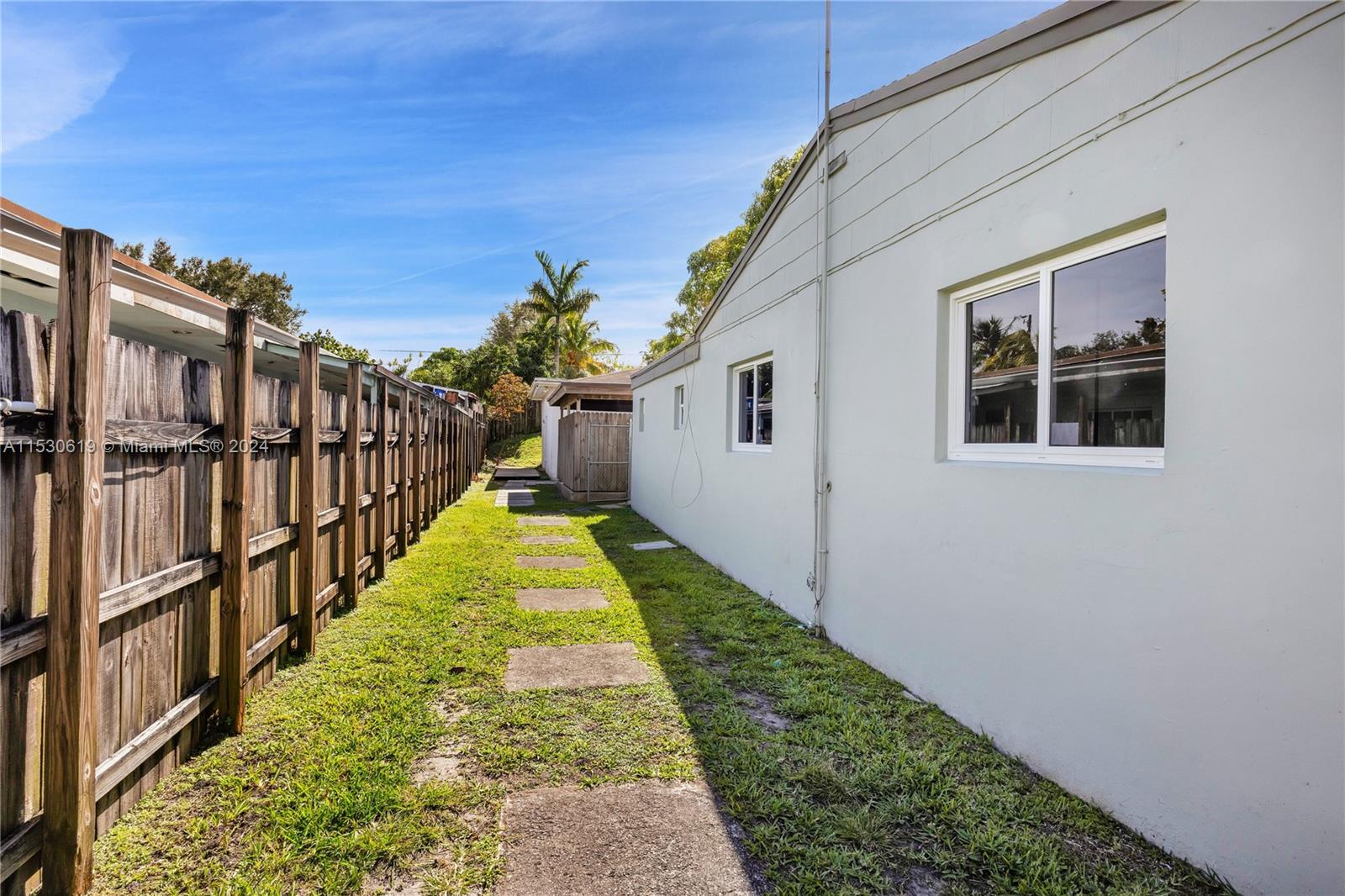 Private entrance to Cottage.