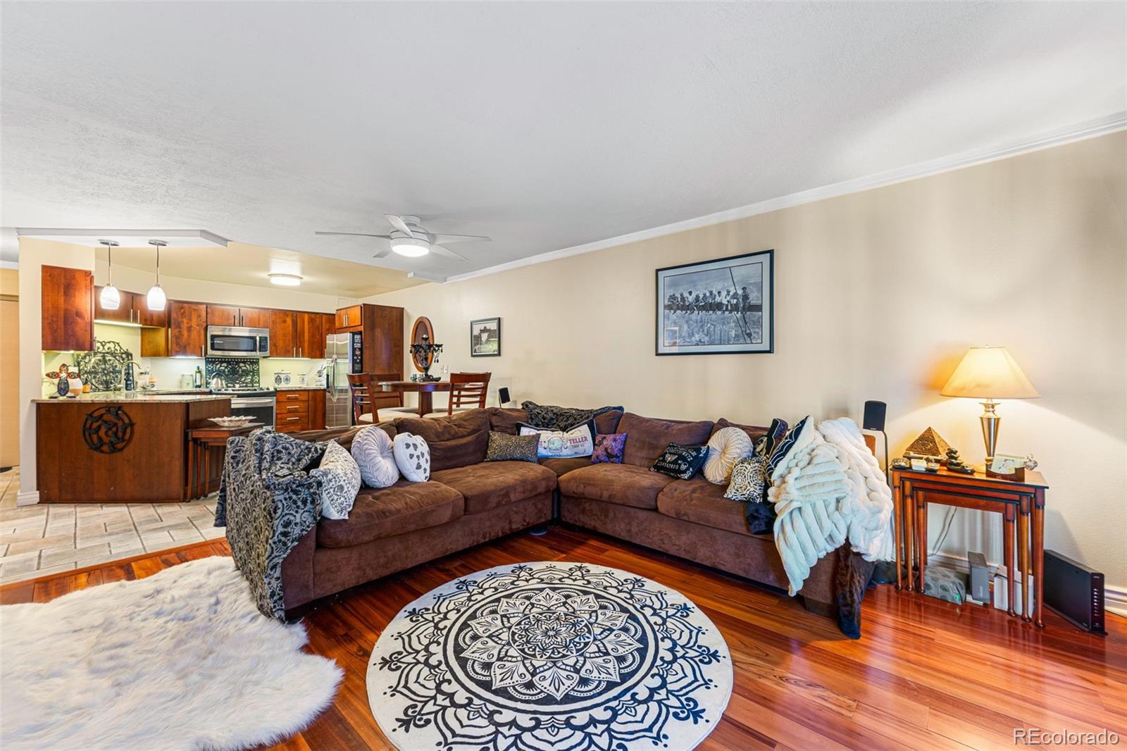 1625 Larimer Street #1008, Denver, CO 80202, 1 Bedroom Bedrooms, ,2 BathroomsBathrooms,Residential,For Sale,Barclay Towers,Larimer,REC7337593