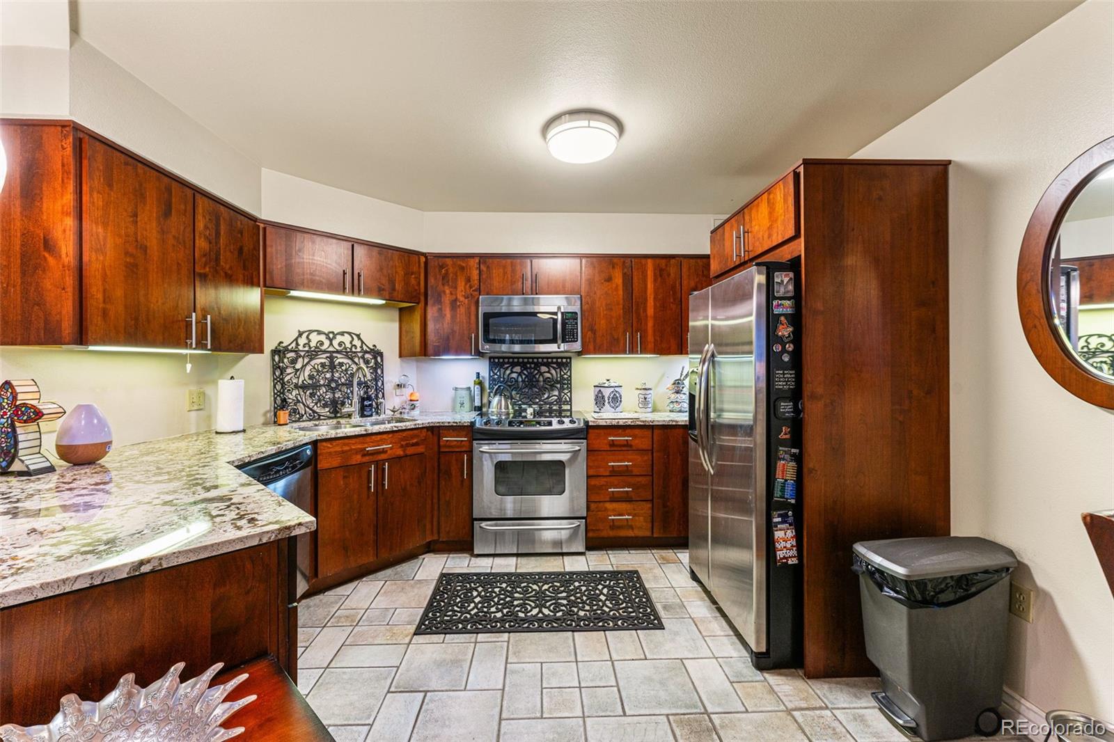 1625 Larimer Street #1008, Denver, CO 80202, 1 Bedroom Bedrooms, ,2 BathroomsBathrooms,Residential,For Sale,Barclay Towers,Larimer,REC7337593