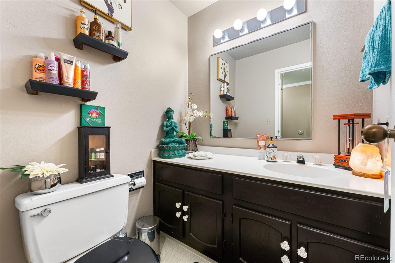 1625 Larimer Street #1008, Denver, CO 80202, 1 Bedroom Bedrooms, ,2 BathroomsBathrooms,Residential,For Sale,Barclay Towers,Larimer,REC7337593