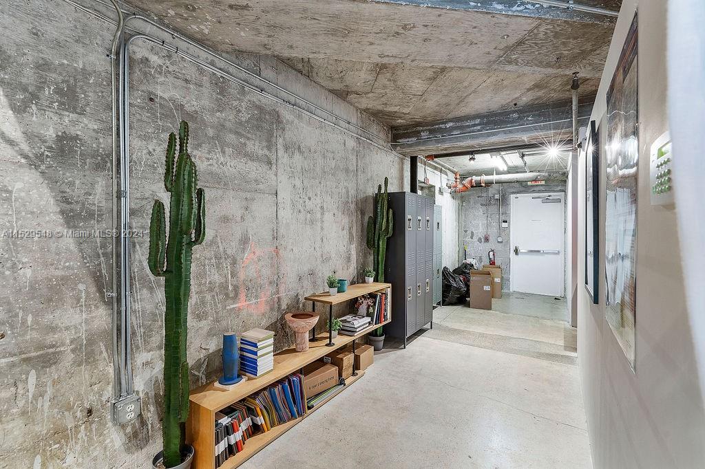 Access to back door