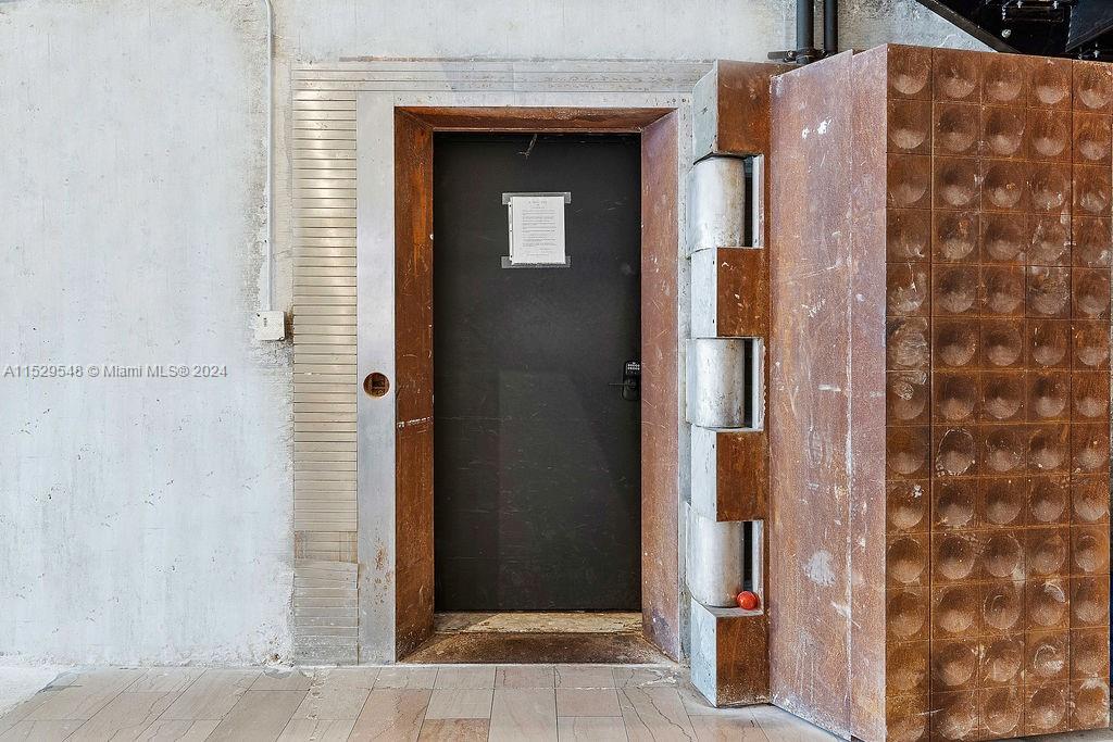 VAULT DOOR FOR SAFETY ROOM