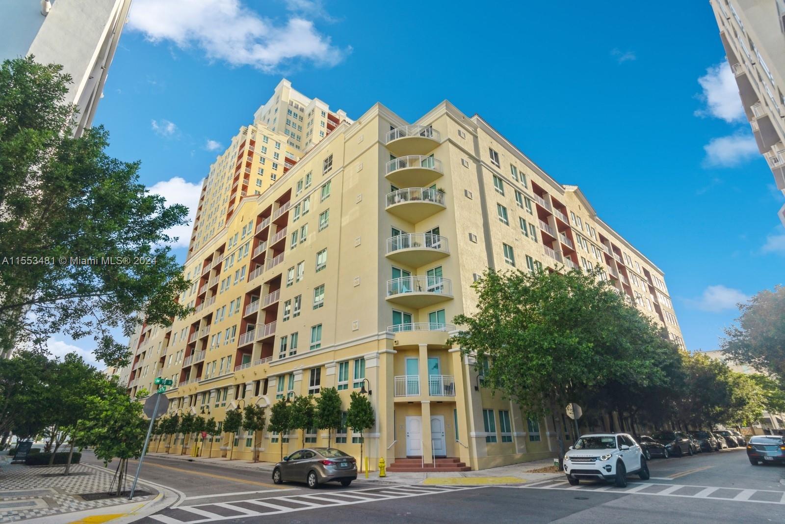 Walking distance to Publix