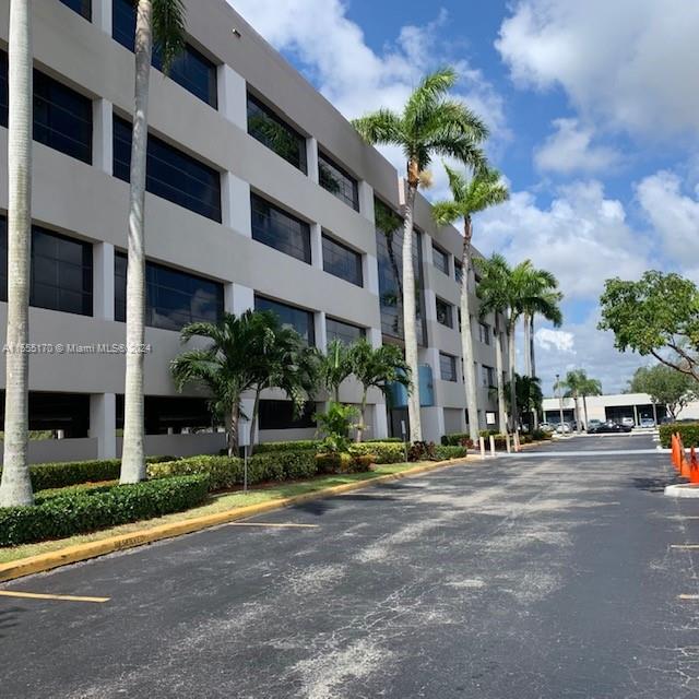 4960 72nd Ave #303, Miami, FL 33155, ,Commercial Lease,For Sale,72nd Ave,A11555170