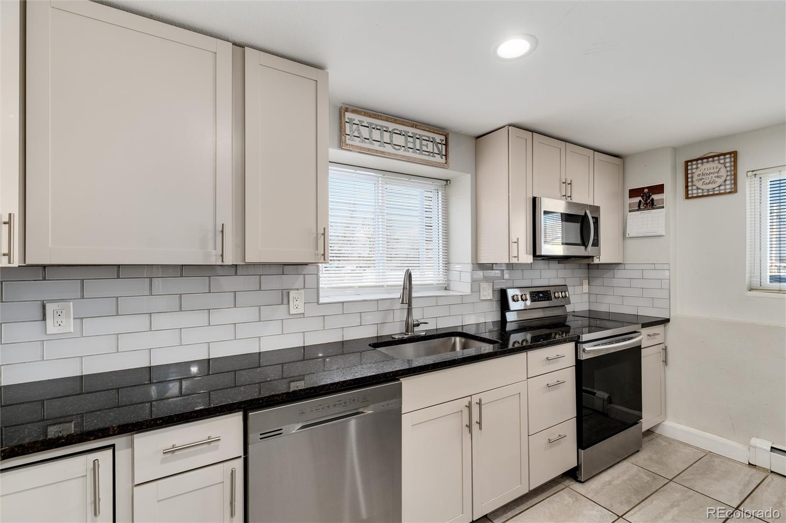 3530 W Lehigh Avenue, Denver, CO 80236, ,Commercial,For Sale,Lehigh,REC4952571