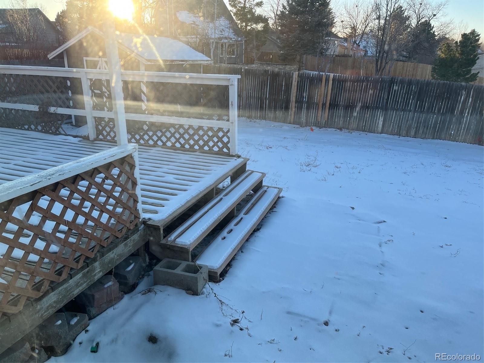 5901 S Perth Street, Centennial, CO 80015, 4 Bedrooms Bedrooms, ,3 BathroomsBathrooms,Residential,For Sale,Perth,REC8930503