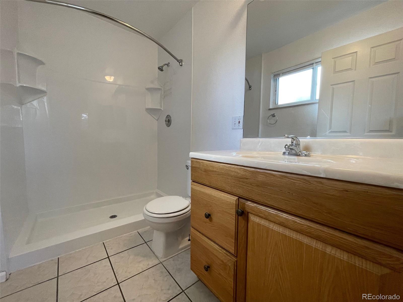 15829 E Mansfield Avenue, Aurora, CO 80013, 3 Bedrooms Bedrooms, ,2 BathroomsBathrooms,Residential,For Sale,Mansfield,REC1864072