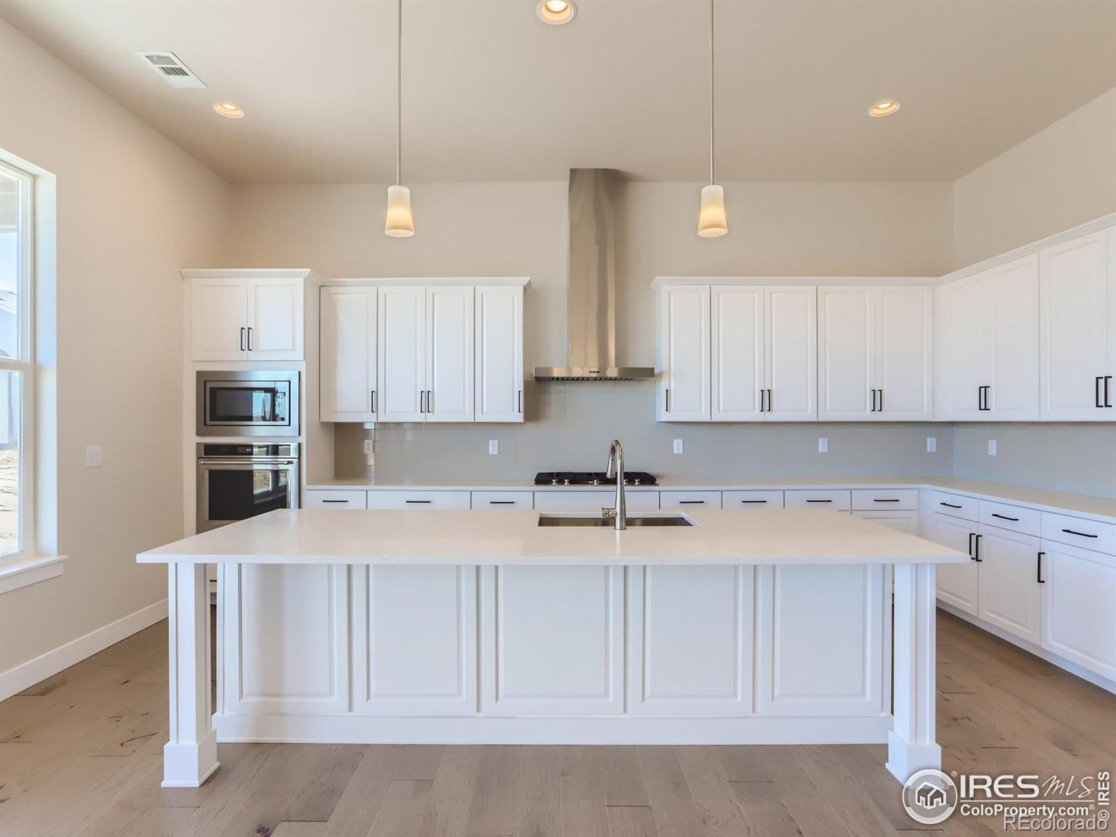 1815 Windfall Drive, Windsor, CO 80550, 5 Bedrooms Bedrooms, ,4 BathroomsBathrooms,Residential,For Sale,Windfall,RECIR983051