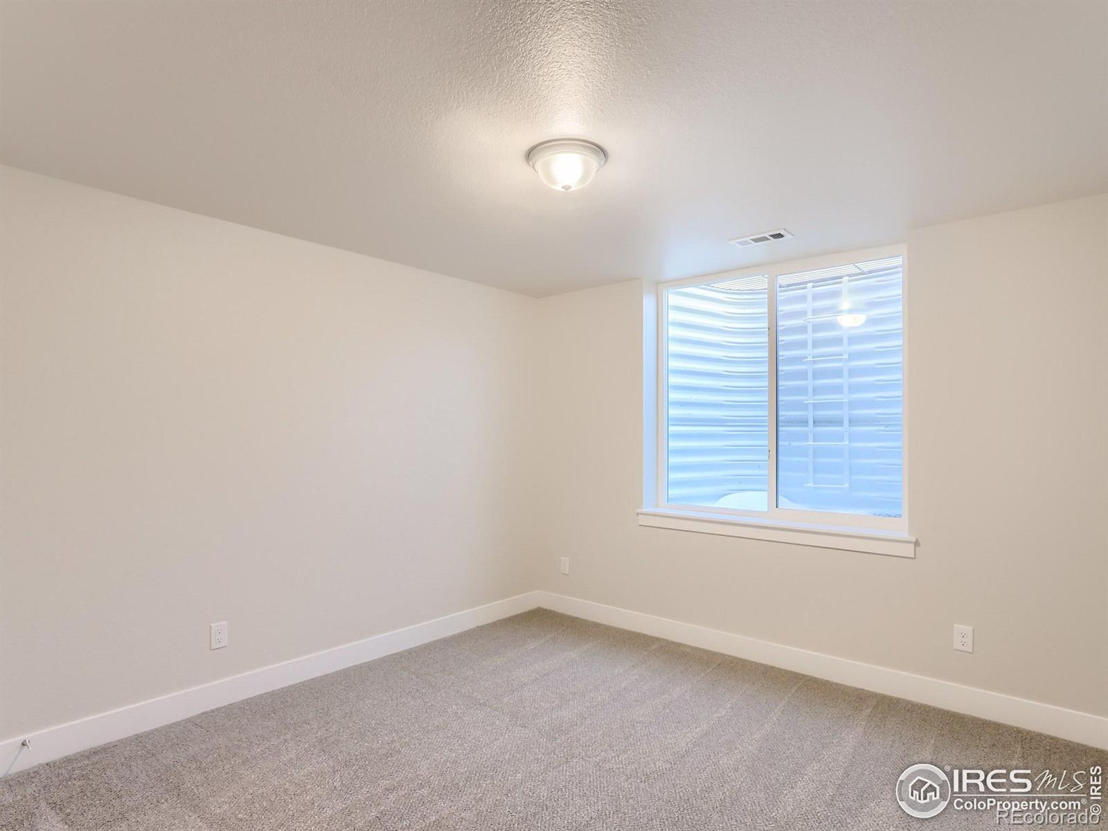 1815 Windfall Drive, Windsor, CO 80550, 5 Bedrooms Bedrooms, ,4 BathroomsBathrooms,Residential,For Sale,Windfall,RECIR983051
