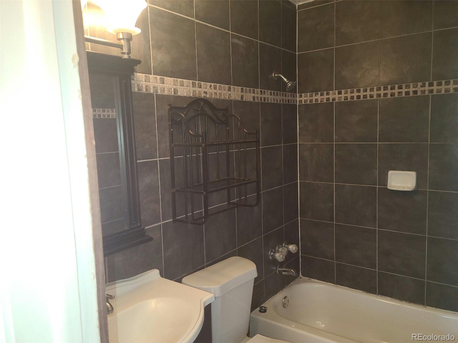 3400 Mowry Place, Westminster, CO 80031, 4 Bedrooms Bedrooms, ,3 BathroomsBathrooms,Residential,For Sale,Mowry,REC3142965