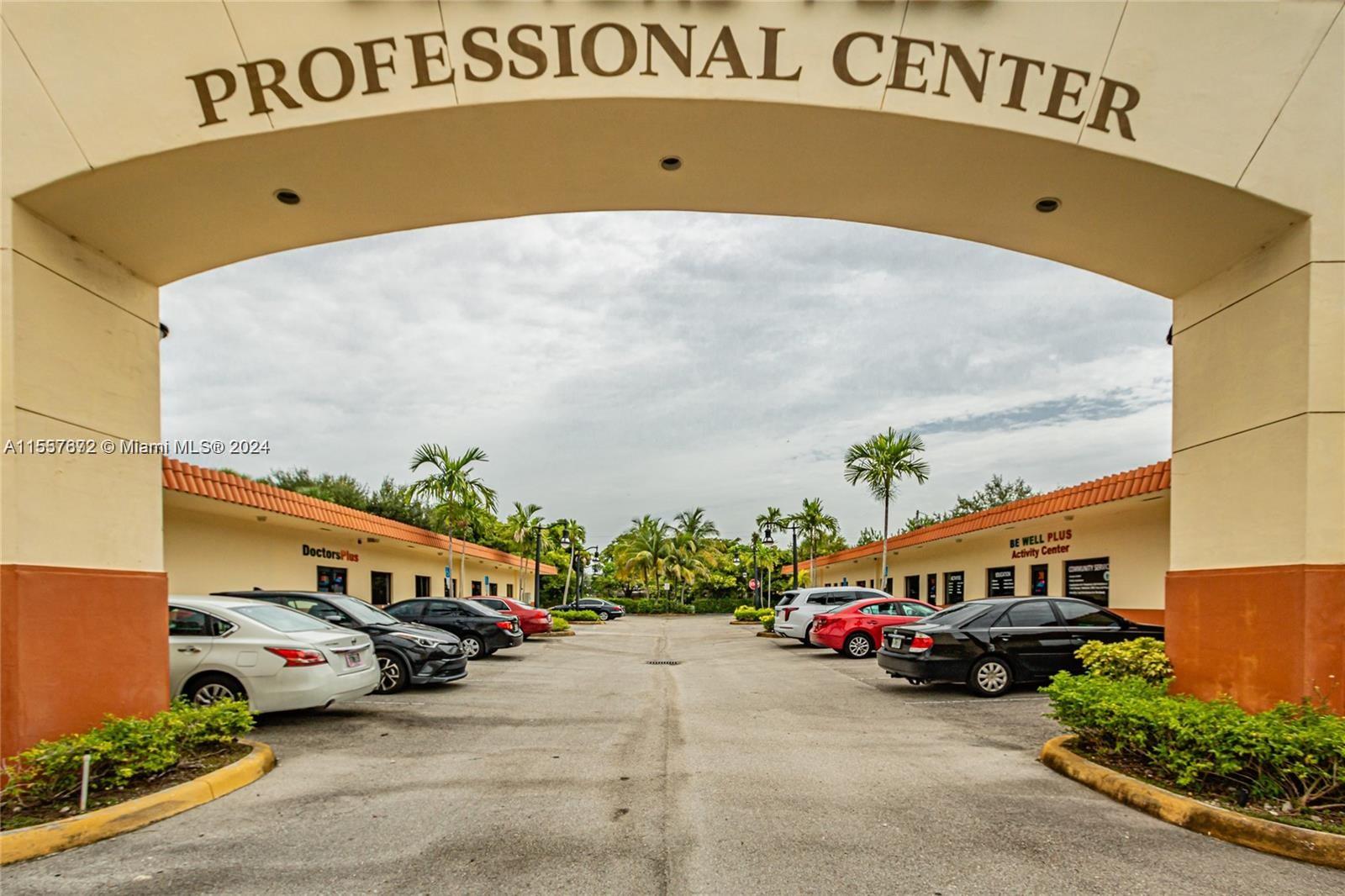 320 S State Road 7, Plantation, FL 33317, ,Commercial Lease,For Sale,State Road 7,A11557672