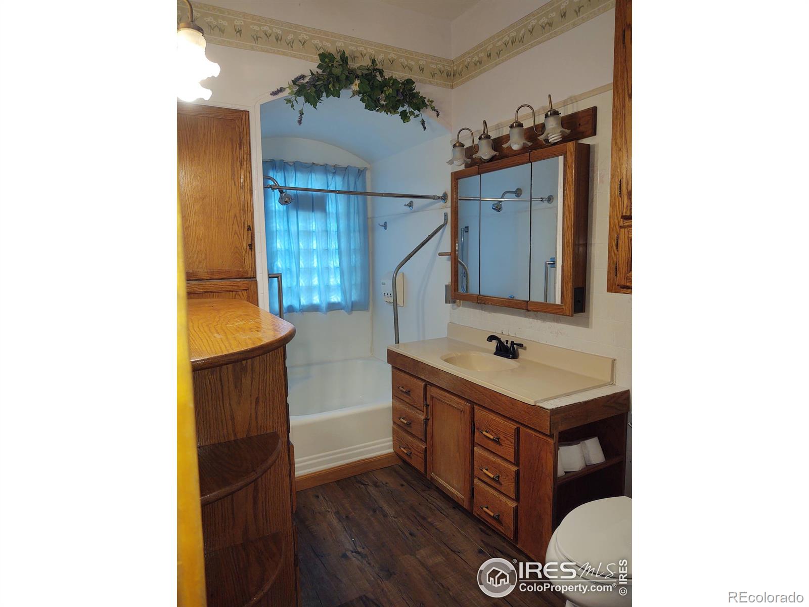317 12th Street, Burlington, CO 80807, 4 Bedrooms Bedrooms, ,2 BathroomsBathrooms,Residential,For Sale,12th,RECIR990225