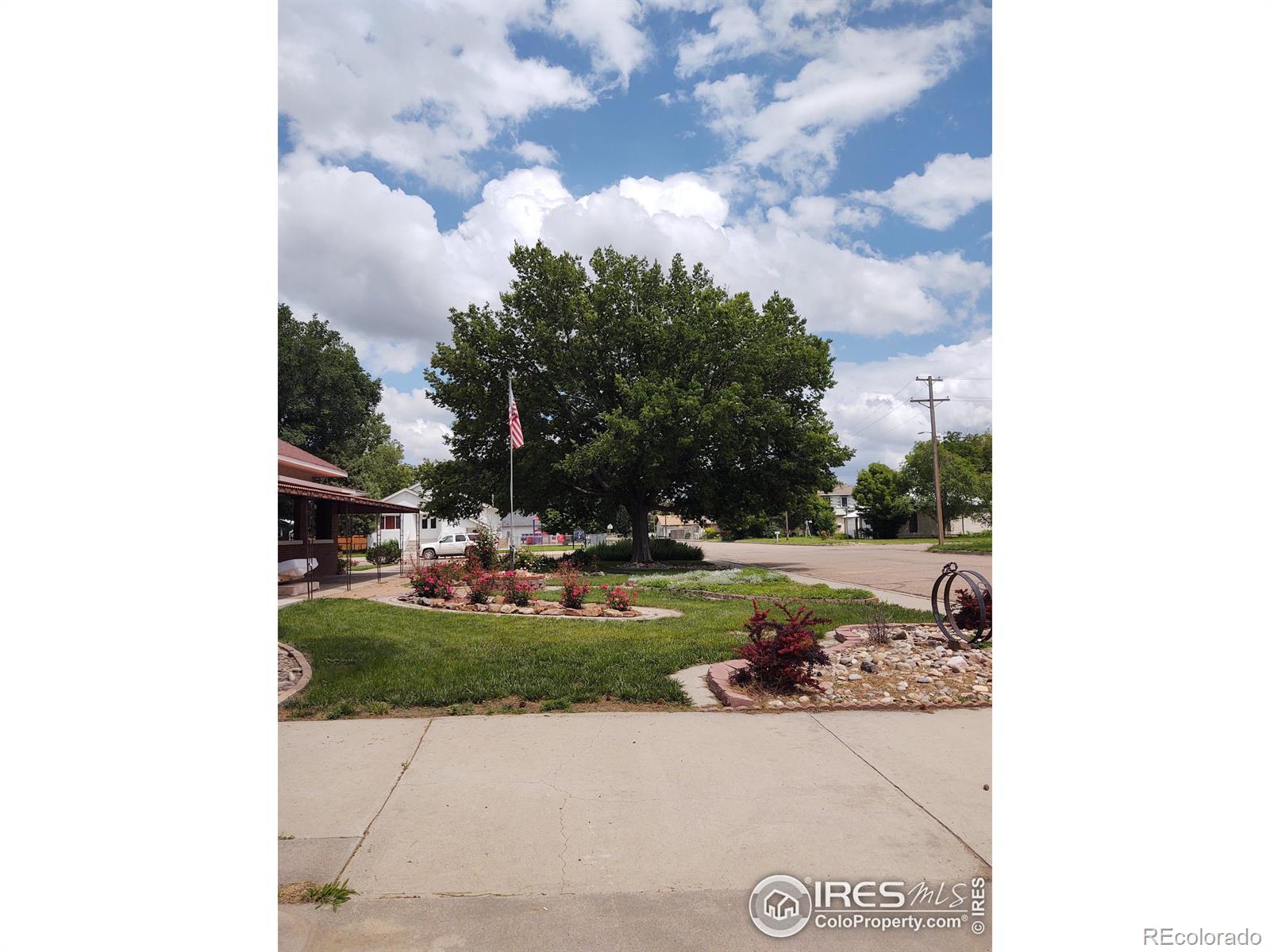 317 12th Street, Burlington, CO 80807, 4 Bedrooms Bedrooms, ,2 BathroomsBathrooms,Residential,For Sale,12th,RECIR990225