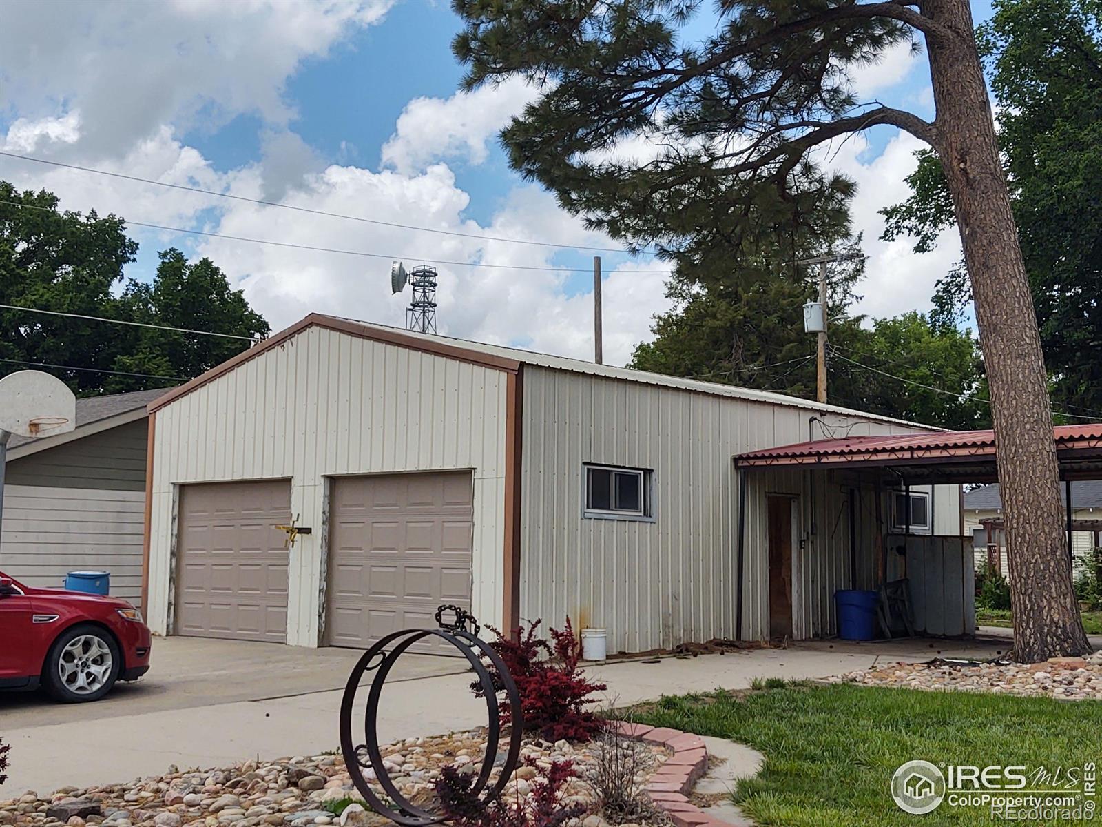 317 12th Street, Burlington, CO 80807, 4 Bedrooms Bedrooms, ,2 BathroomsBathrooms,Residential,For Sale,12th,RECIR990225