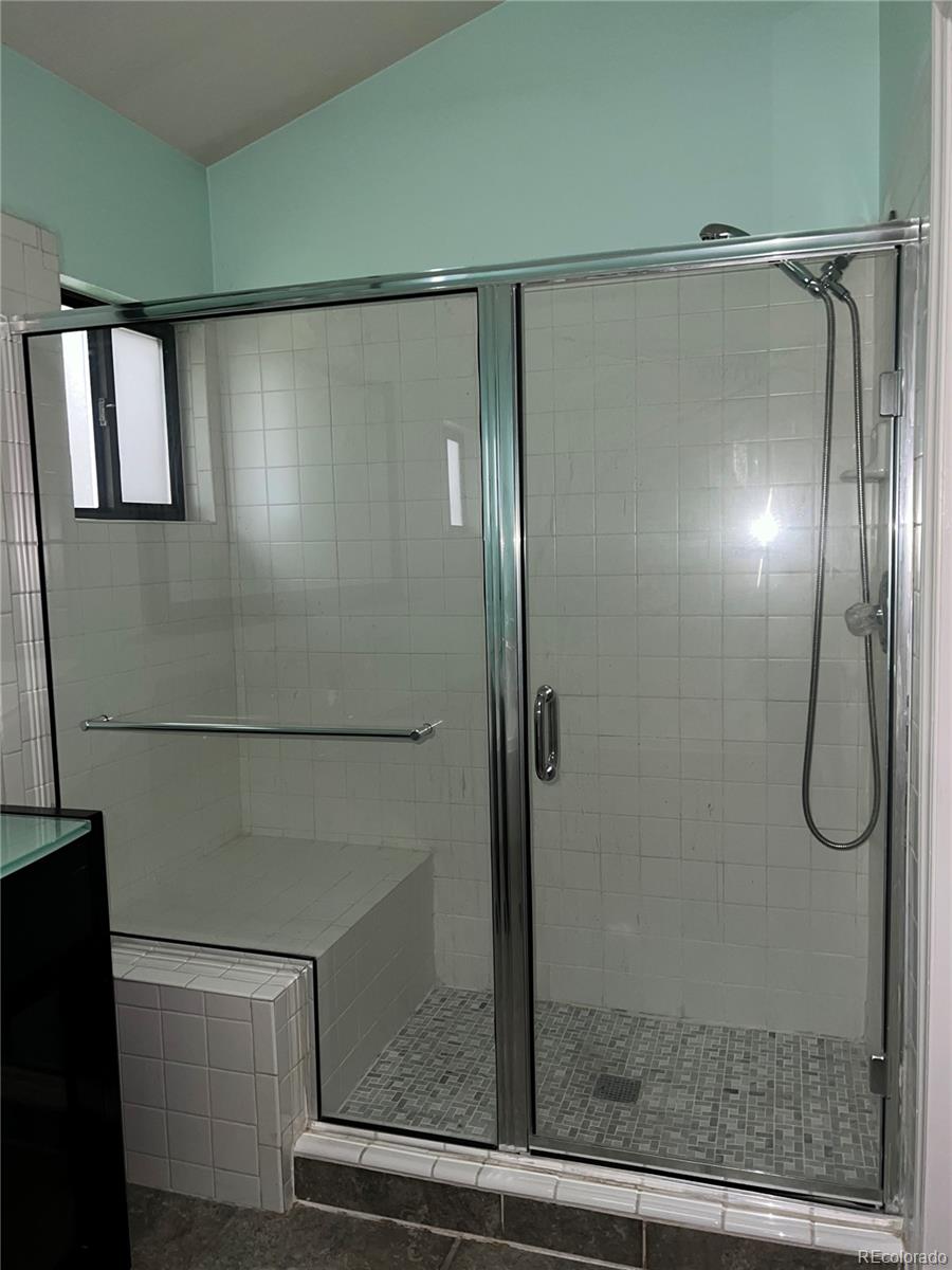 2213 S Kingston Court, Aurora, CO 80014, 3 Bedrooms Bedrooms, ,2 BathroomsBathrooms,Residential,For Sale,Kingston,REC2709518