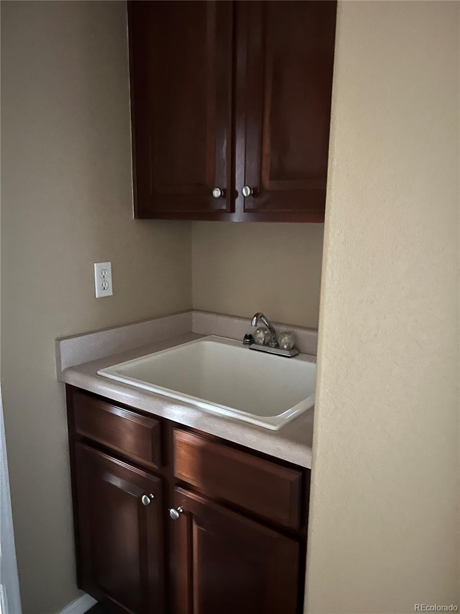 17130 Opal Hill Drive, Parker, CO 80134, 4 Bedrooms Bedrooms, ,4 BathroomsBathrooms,Residential,For Sale,Opal Hill,REC8599127