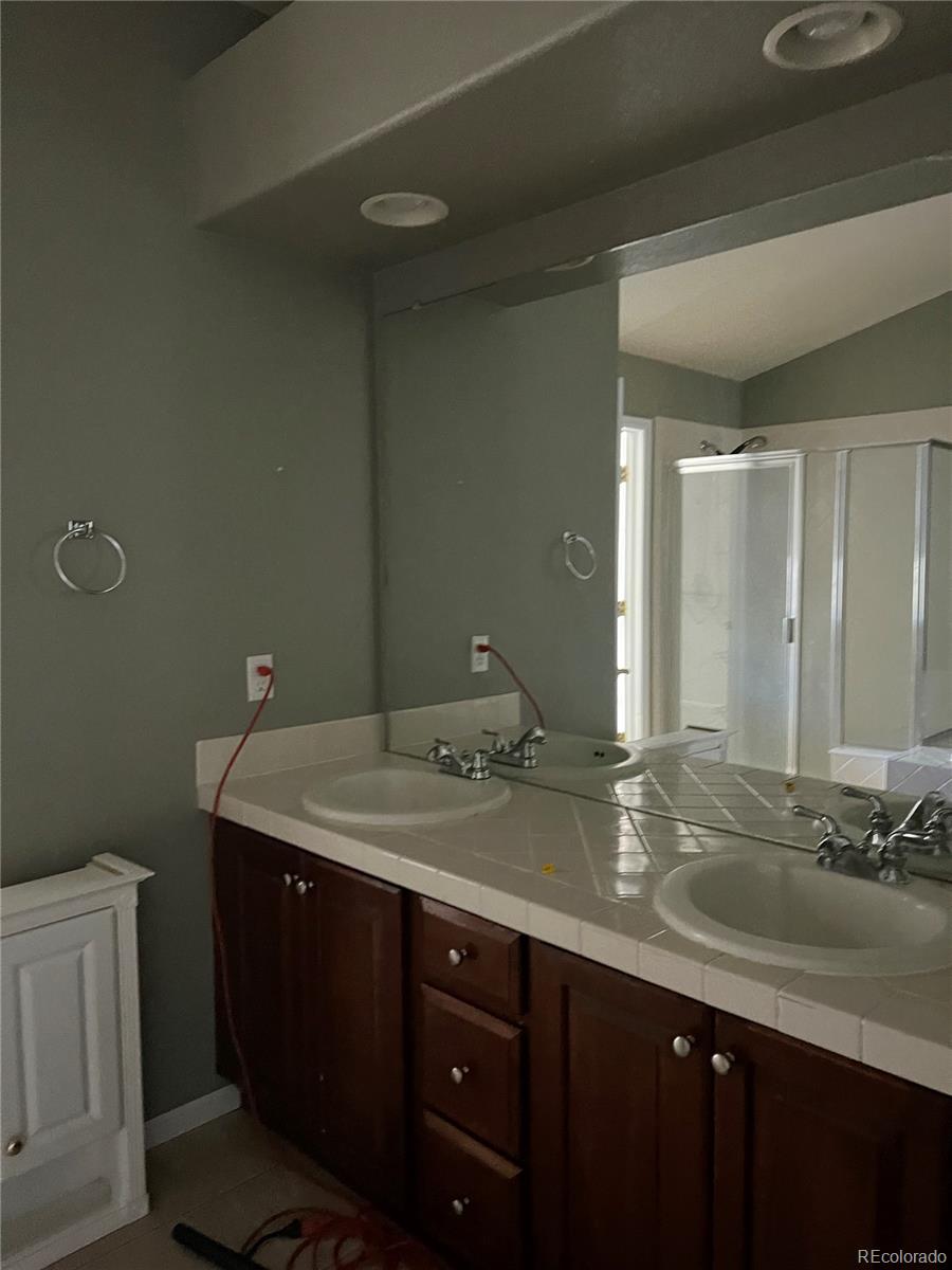 17130 Opal Hill Drive, Parker, CO 80134, 4 Bedrooms Bedrooms, ,4 BathroomsBathrooms,Residential,For Sale,Opal Hill,REC8599127