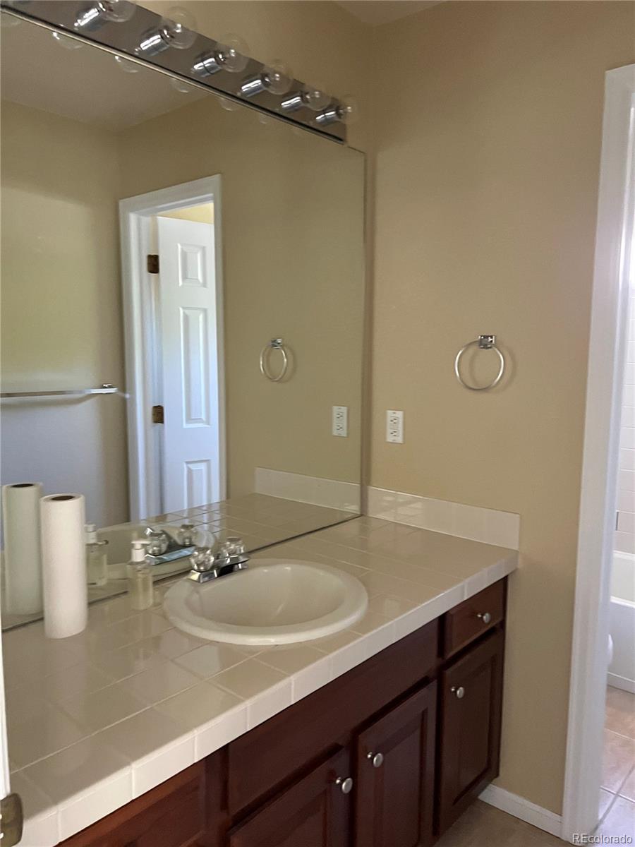 17130 Opal Hill Drive, Parker, CO 80134, 4 Bedrooms Bedrooms, ,4 BathroomsBathrooms,Residential,For Sale,Opal Hill,REC8599127