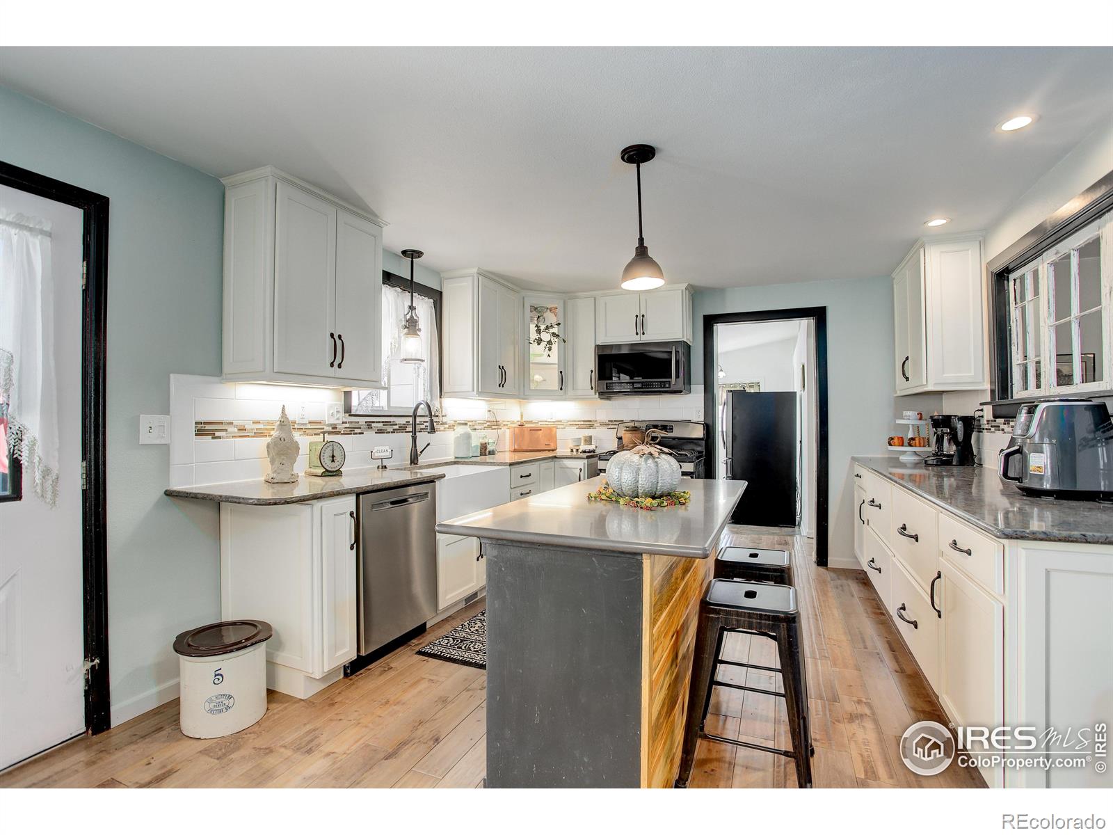 1428 County Road 23e, Berthoud, CO 80513, 11 Bedrooms Bedrooms, ,3 BathroomsBathrooms,Residential,For Sale,County Road 23e,RECIR997385