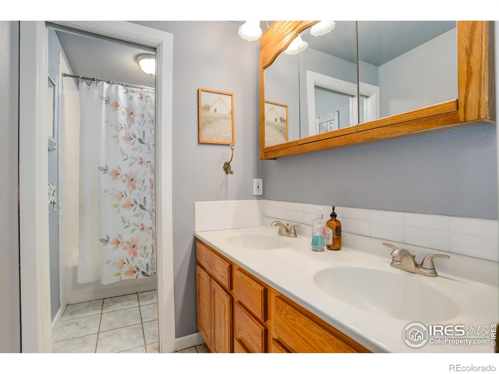 1428 County Road 23e, Berthoud, CO 80513, 11 Bedrooms Bedrooms, ,3 BathroomsBathrooms,Residential,For Sale,County Road 23e,RECIR997385