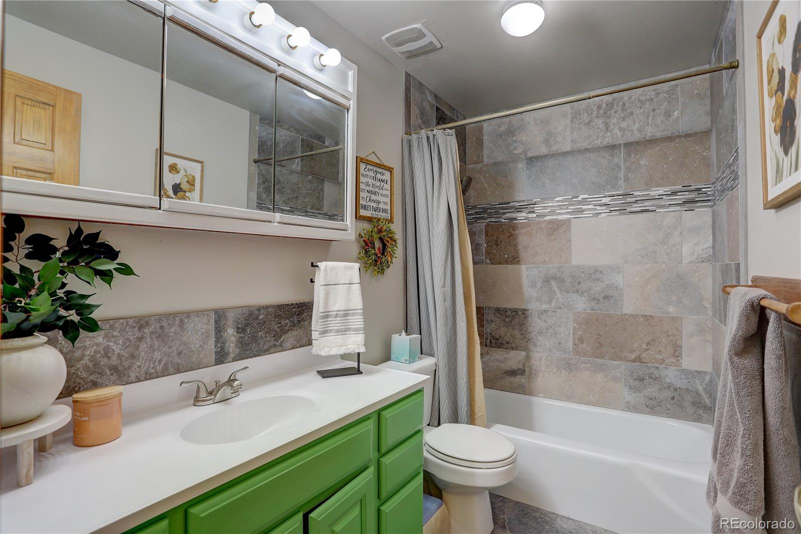 1428 County Road 23e, Berthoud, CO 80513, 11 Bedrooms Bedrooms, ,3 BathroomsBathrooms,Residential,For Sale,County Road 23e,REC9369188