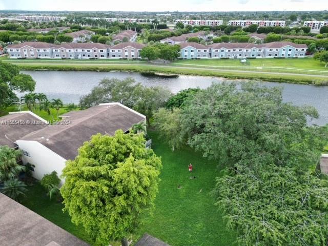 front canal view