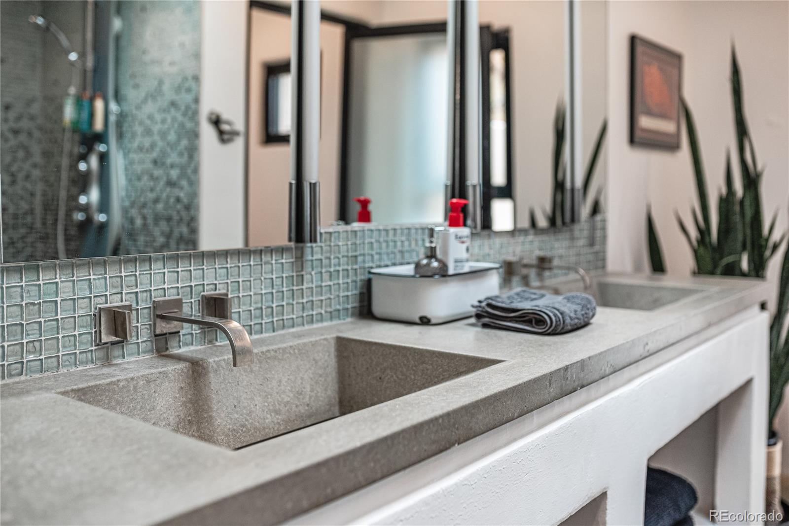 2400 Piney Ridge Road, La Veta, CO 81055, 2 Bedrooms Bedrooms, ,2 BathroomsBathrooms,Residential,For Sale,Piney Ridge,REC4527226