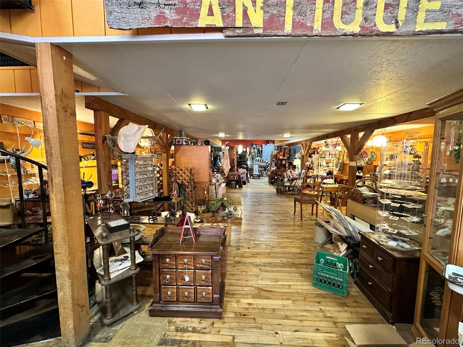 327 4th Street, Hugo, CO 80821, ,Commercial,For Sale,Main Street Mama's,4th,REC8893504