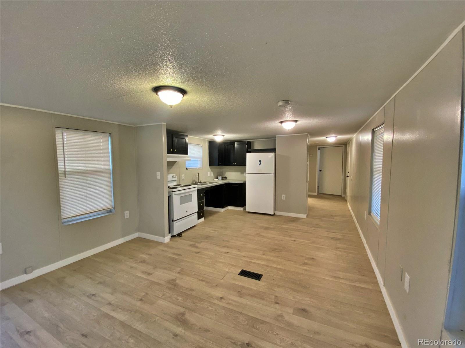 3600 Cascade, Colorado Springs, CO 80907, 3 Bedrooms Bedrooms, ,1 BathroomBathrooms,Residential,For Sale,Cascade,REC8841130