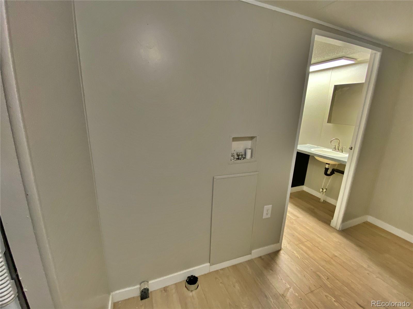 3600 Cascade, Colorado Springs, CO 80907, 3 Bedrooms Bedrooms, ,1 BathroomBathrooms,Residential,For Sale,Cascade,REC8841130