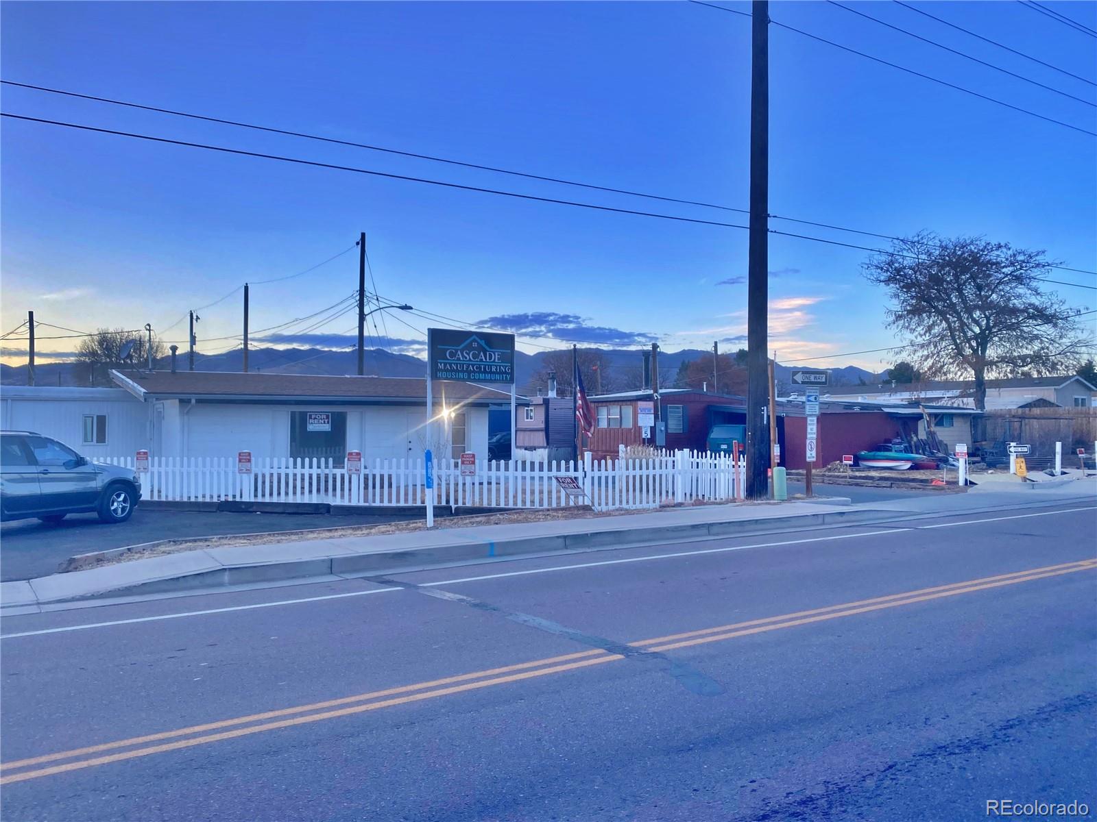 3600 Cascade, Colorado Springs, CO 80907, 3 Bedrooms Bedrooms, ,1 BathroomBathrooms,Residential,For Sale,Cascade,REC8841130