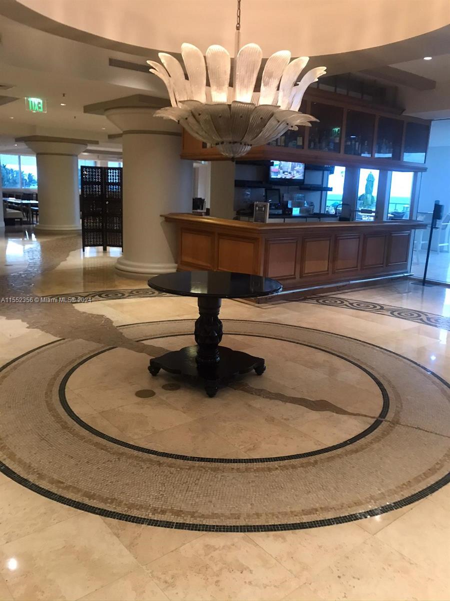 Lobby!!