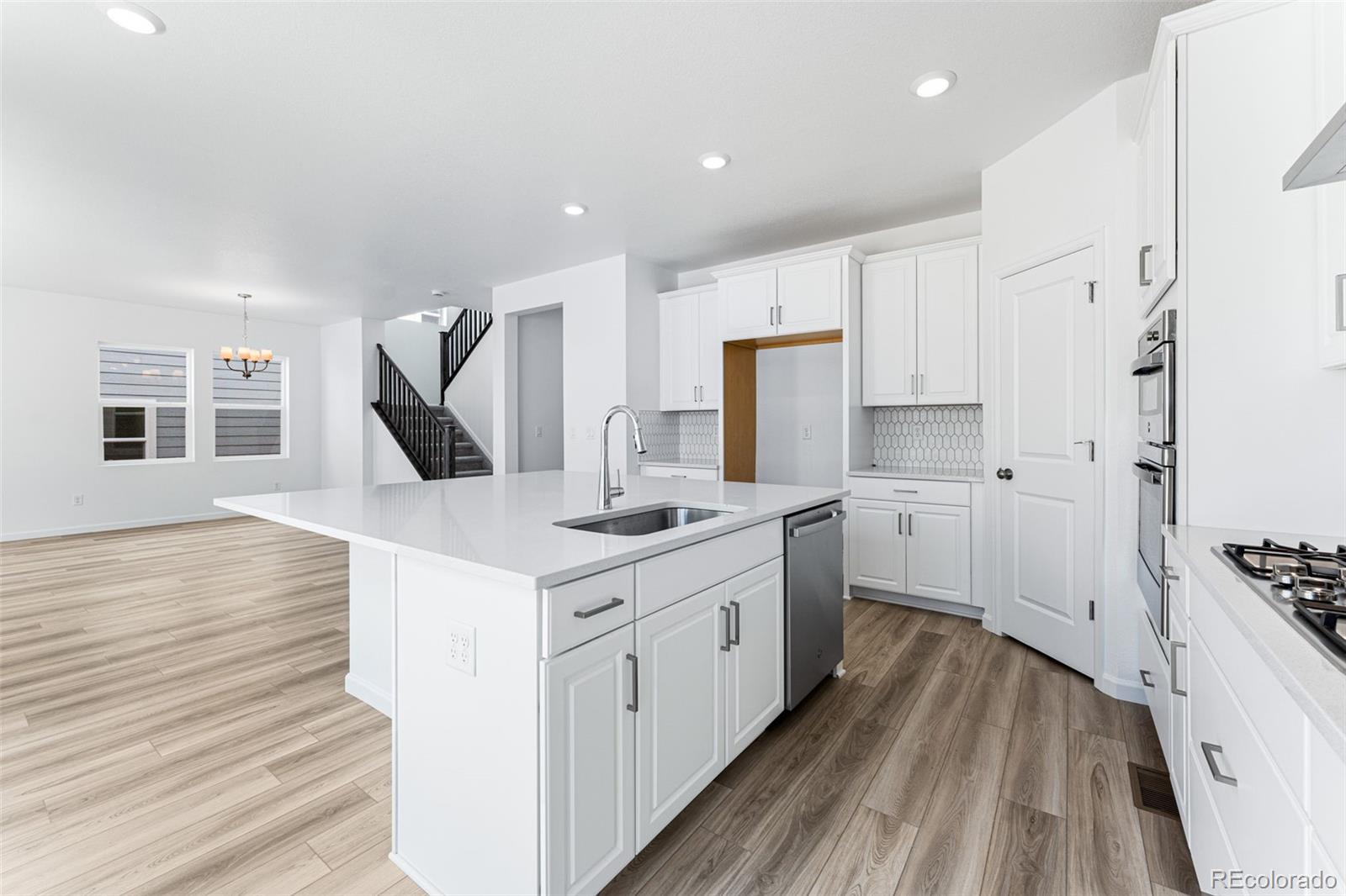 17607 Lobo Lane, Parker, CO 80134, 3 Bedrooms Bedrooms, ,3 BathroomsBathrooms,Residential,For Sale,Town Collection,Lobo,REC8922761