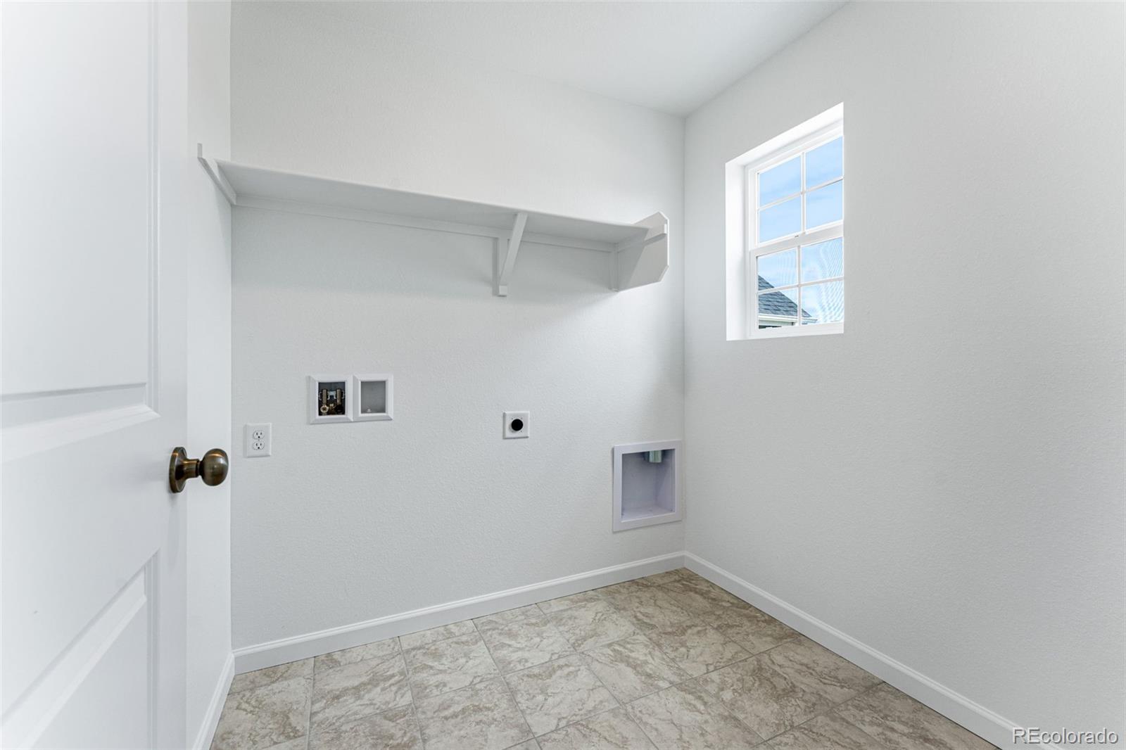 17607 Lobo Lane, Parker, CO 80134, 3 Bedrooms Bedrooms, ,3 BathroomsBathrooms,Residential,For Sale,Town Collection,Lobo,REC8922761