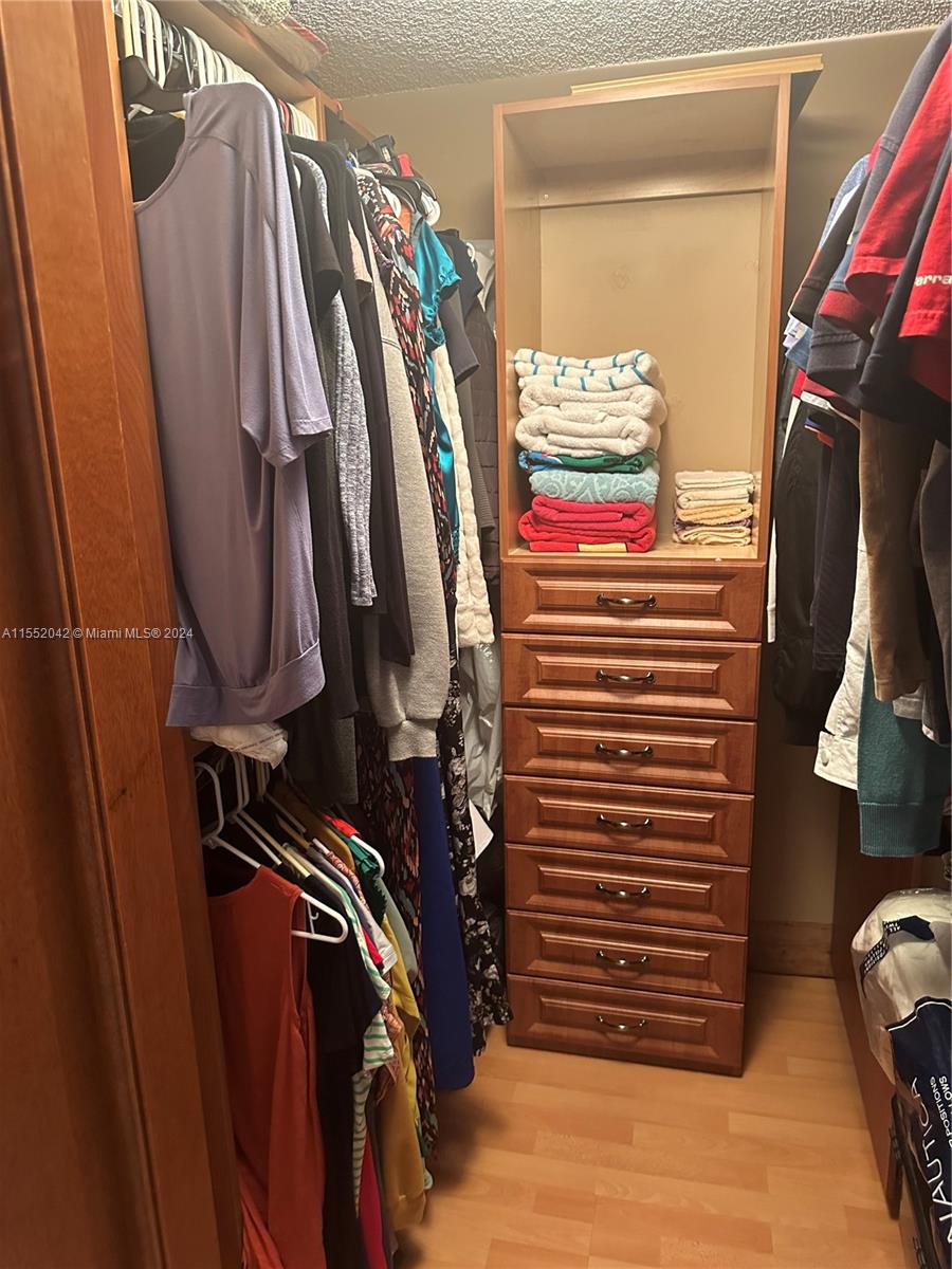 Principal Bedroom Closet