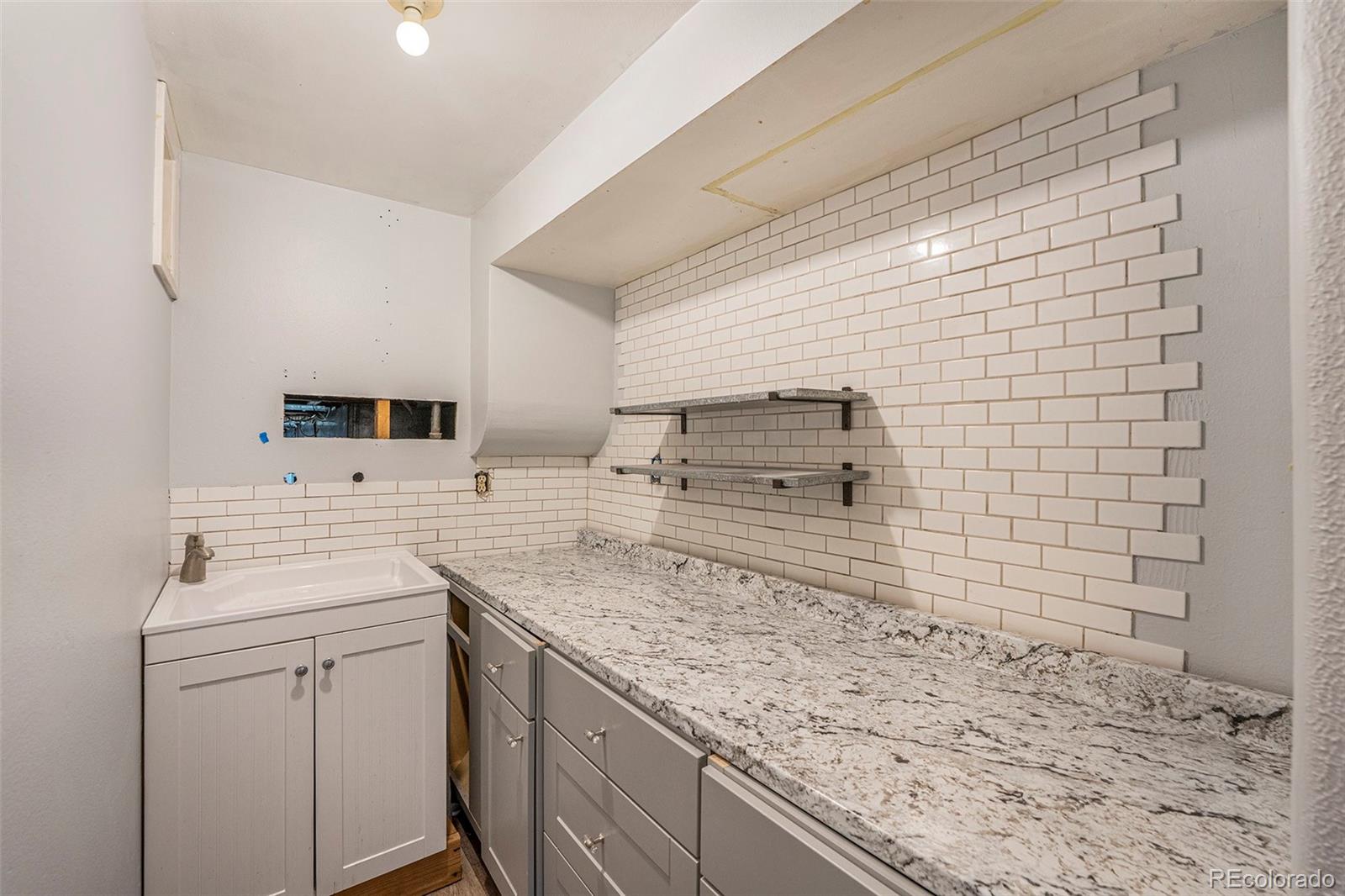 55 S Flower Street, Lakewood, CO 80226, 4 Bedrooms Bedrooms, ,3 BathroomsBathrooms,Residential,For Sale,Flower,REC6465111