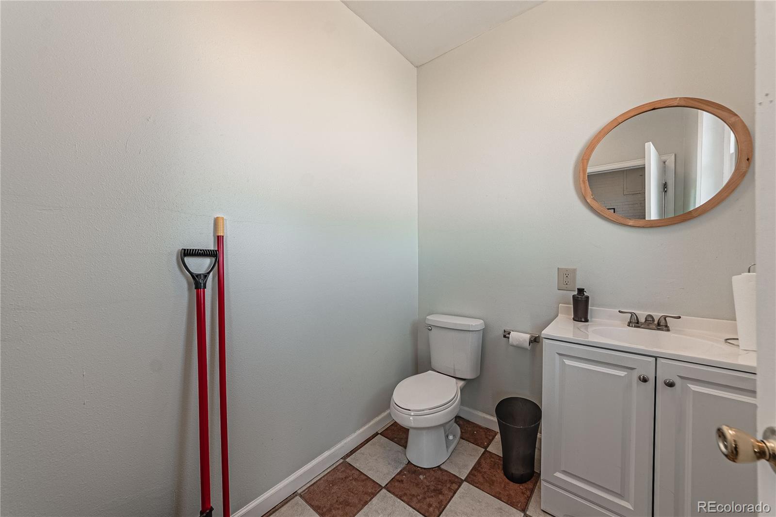 516 E Elm Street, Trinidad, CO 81082, ,Commercial,For Sale,Elm,REC7992301