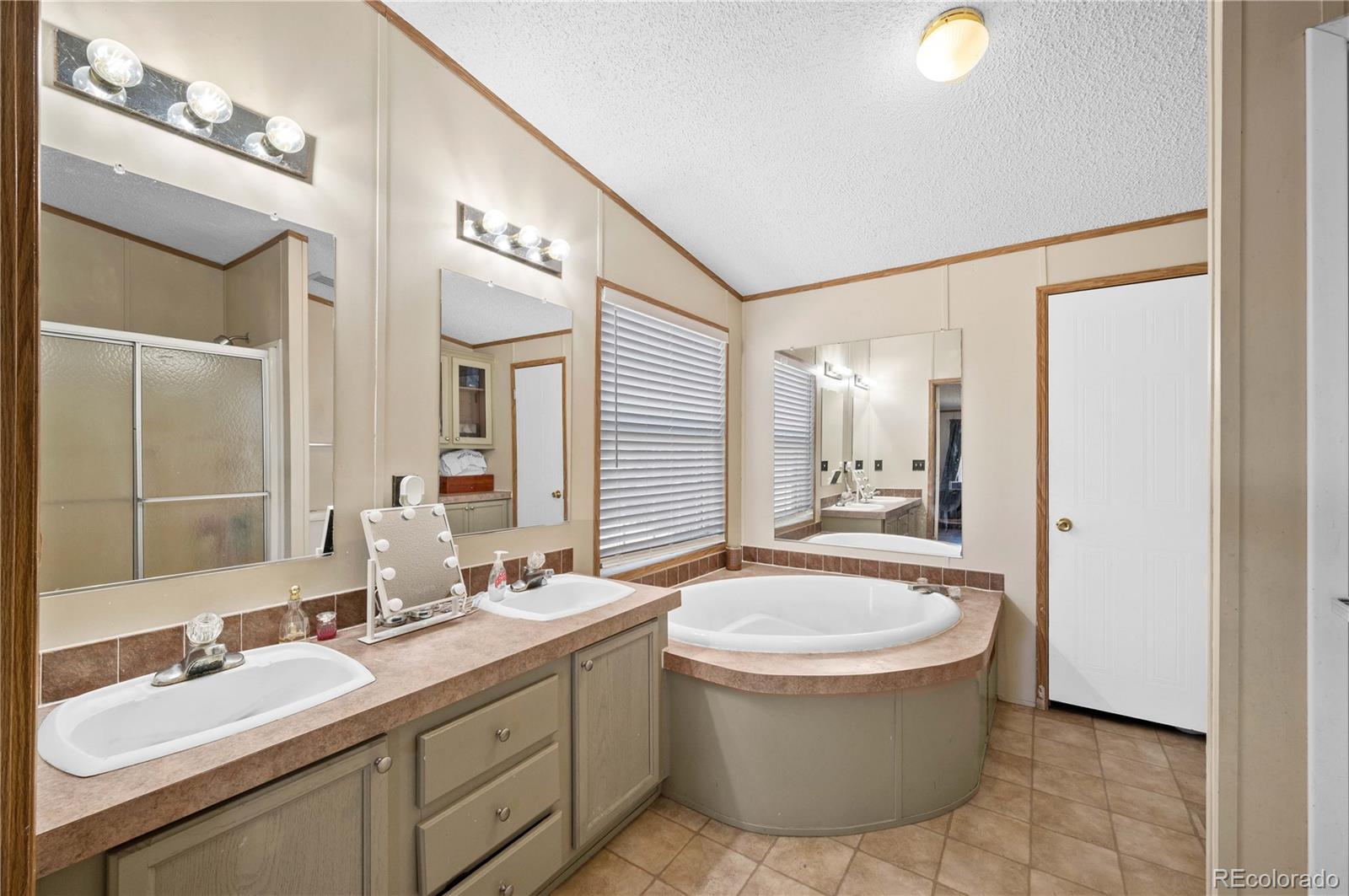 28 Pinon Lane, Cotopaxi, CO 81223, 4 Bedrooms Bedrooms, ,2 BathroomsBathrooms,Residential,For Sale,Pinon,REC9128849