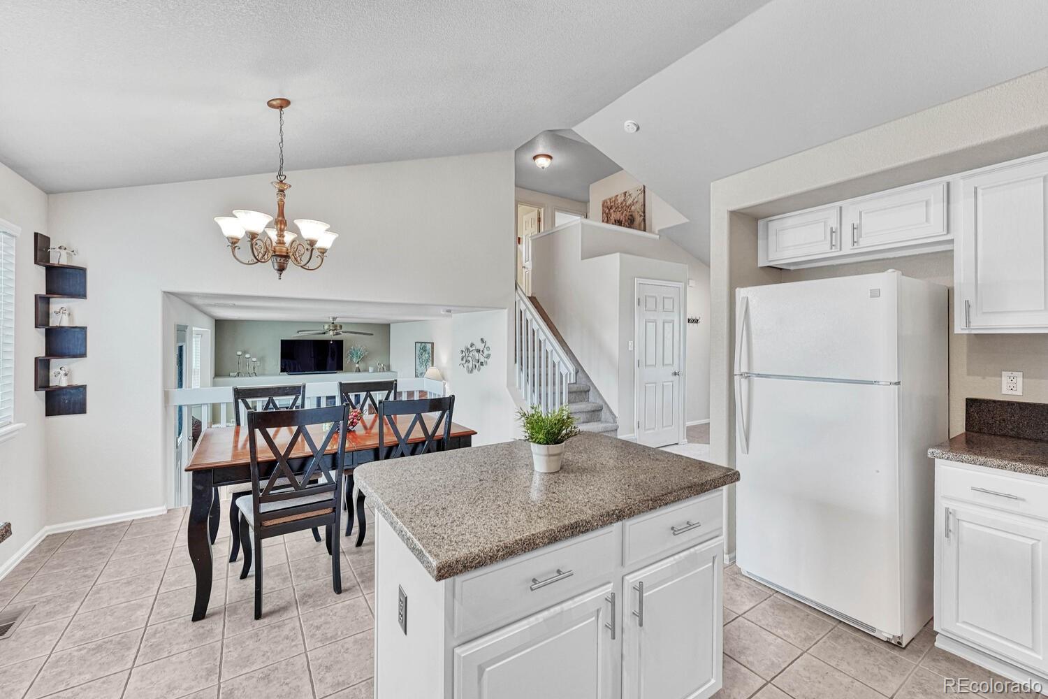 11127 W Progress Avenue, Littleton, CO 80127, 3 Bedrooms Bedrooms, ,3 BathroomsBathrooms,Residential,For Sale,Progress,REC2696670