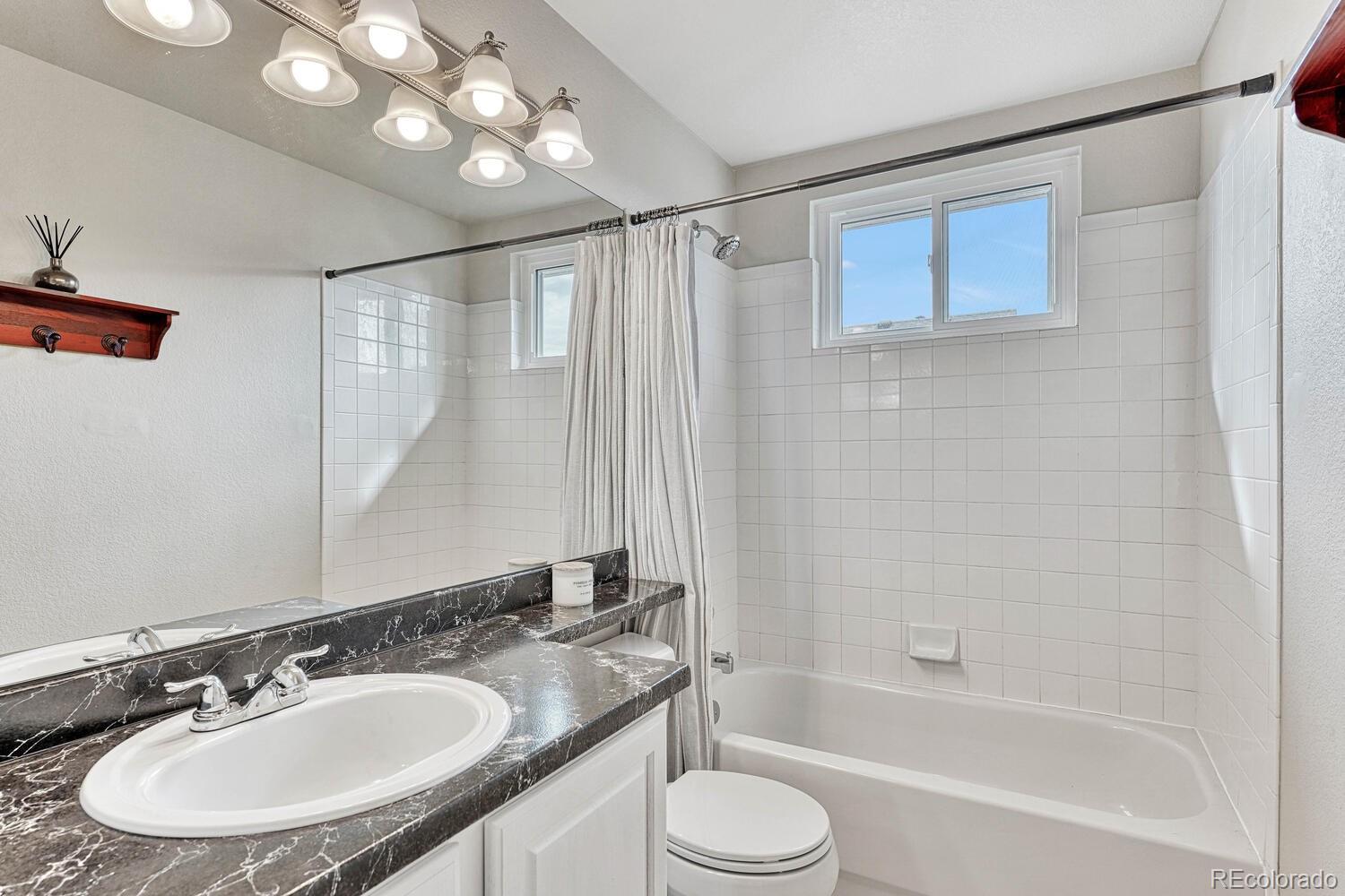 11127 W Progress Avenue, Littleton, CO 80127, 3 Bedrooms Bedrooms, ,3 BathroomsBathrooms,Residential,For Sale,Progress,REC2696670