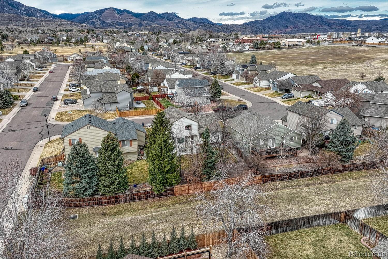 11127 W Progress Avenue, Littleton, CO 80127, 3 Bedrooms Bedrooms, ,3 BathroomsBathrooms,Residential,For Sale,Progress,REC2696670