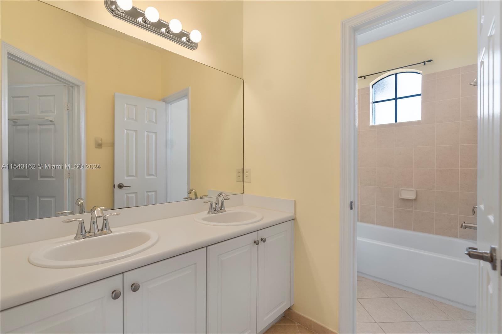 3rd Bathroom - 2nd level