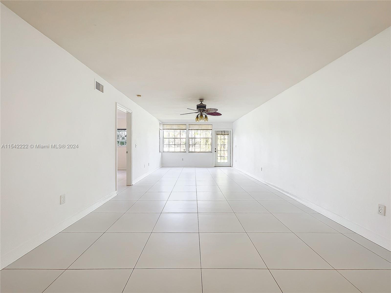 living/dining room