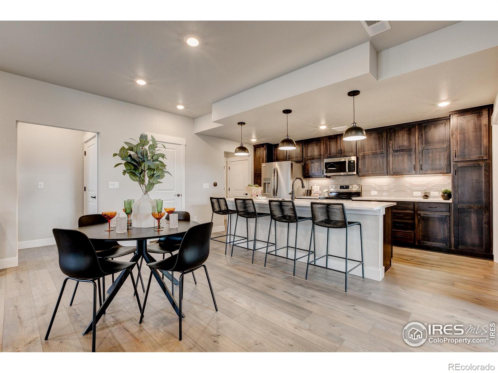 235 High Point Drive #104, Longmont, CO 80504, 3 Bedrooms Bedrooms, ,2 BathroomsBathrooms,Residential,For Sale,High Point,RECIR1005548