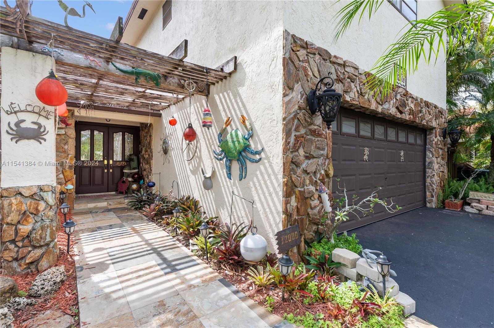 Double door entry way.