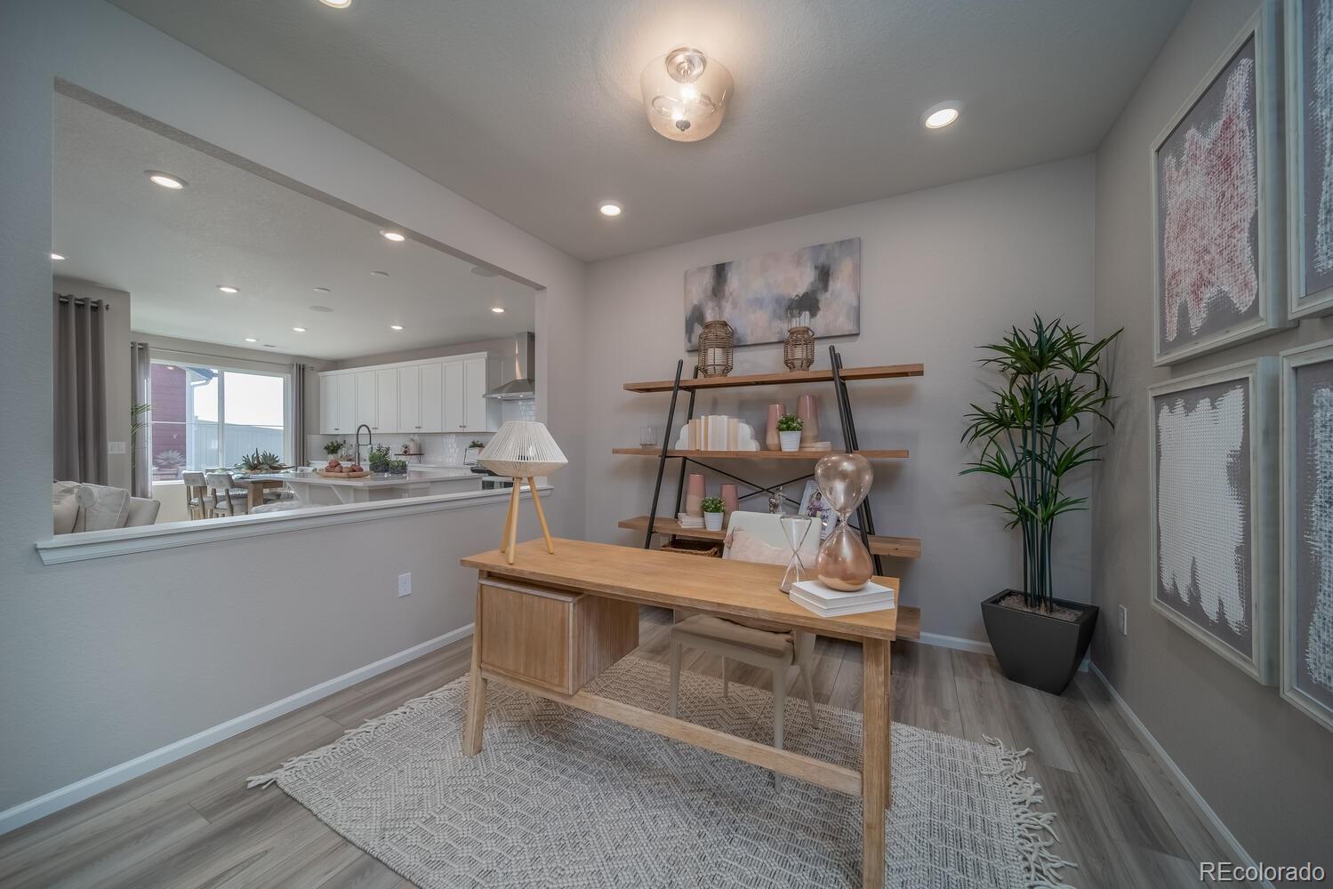 5136 N Quemoy Court, Aurora, CO 80019, 2 Bedrooms Bedrooms, ,2 BathroomsBathrooms,Residential,For Sale,Quemoy,REC9394244