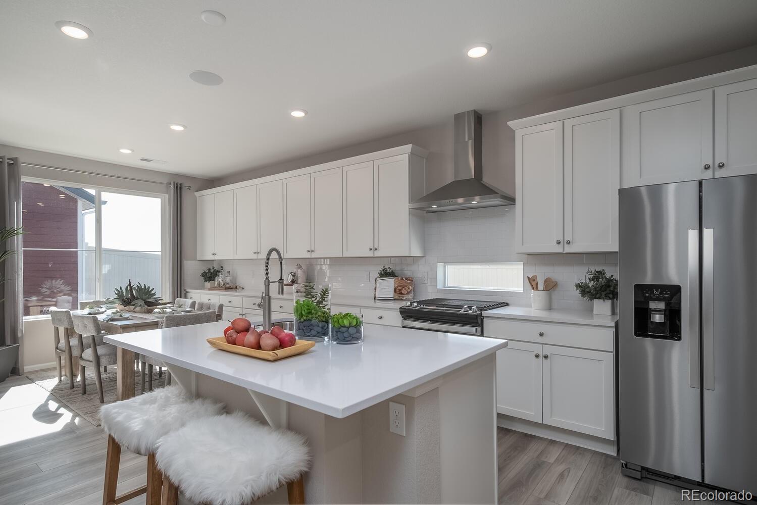 5136 N Quemoy Court, Aurora, CO 80019, 2 Bedrooms Bedrooms, ,2 BathroomsBathrooms,Residential,For Sale,Quemoy,REC9394244